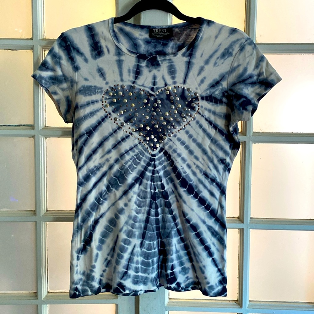 Vintage y2k Tryst by Mathew Tie Dye Shrunken Tee Medium Heart Studs Blue White